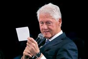 Unter Bill Clinton verloren die Demokraten 1994 massiv in den Midterms. Vier Jahre später schafften sie allerdings das Kunststück, Sitze dazuzugewinnen. (Bild: AP/Mark Lennihan, New York, 26. September 2018)