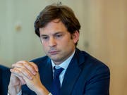 Am Pranger: Der Genfer CVP-Stadtrat Guillaume Barazzone gab 2017 allein 17'000 Franken für das Telefonieren mit seinem Handy aus. (Bild: KEYSTONE/MARTIAL TREZZINI)