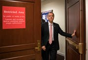 Adam Schiff in Washington. (Bild: AP Photo/J. Scott Applewhite)