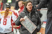 Daniela Diaz, die Trainerin der Frauen-Nationalmannschaft, im Einsatz. (Bild: Andy Müller/Freshfocus (Arosa,9. Februar 2017)