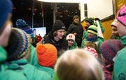 Empfang von Weltmeister Fabian Bösch in Engelberg - einem der erfolgreichsten Obwaldner Sportler. (Bild Corinne Glanzmann, 24. Januar 2015)