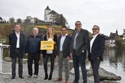 Sie hoffen, dass die Gewerbevereine im Rahmen einer massgeblichen Beteiligung die Wiga 2019 mittragen: Stadtpräsident Daniel Gut und die bisherigen Träger der neuen Firma, welche dank den Namensrechten die Wiga 2018 als "gesichert" bezeichnet. (Bild: Thomas Schwizer)