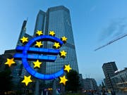 Haushaltsstreit mit Italien und Brexit drücken auf das Wachstum: Die EU-Kommission senkt die Konjunkturprognosen für die Eurozone. (Bild: KEYSTONE/MARTIN RUETSCHI)