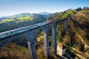 Voralpen-Express auf dem Sitterviadukt bei St. Gallen