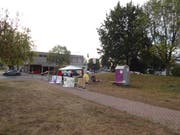 Die Demonstranten haben ein Camp eingerichtet. Nach seinem unfreiwilligen Aufenthalt in der Zelle wurde Maurice Grob dort verköstigt. (Bild: PD)