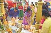 Das hinduistische Diwali-Fest ist geprägt von Farbigkeit und viel Licht. (Bild: Benno Bühlmann / Emmenbrücke, 6. November 2018)