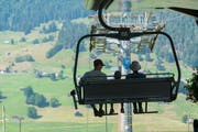 In der Ostschweiz lässt der Schnee auf sich warten. Auch bei im Skigebiet in Wildhaus. (Bild: Urs Bucher)