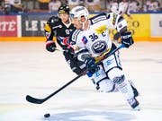 Matt D'Agostini fehlt Ambri-Piotta in den nächsten sechs Wochen (Bild: KEYSTONE/CYRIL ZINGARO)