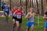 Kam in Tilburg nicht wunschgemäss auf Touren: der 24-jährige Florian Lussy (Mitte) aus Oberdorf. Bild: Franz Hess (Tilburg, 9. Dezember 2018)