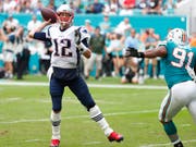 Tom Brady setzte eine weitere Bestmarke in der NFL (Bild: KEYSTONE/AP/WILFREDO LEE)