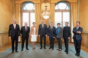 Der Bundesrat ist seit vergangenem Mittwoch neu zusammengesetzt. Von links: Alain Berset (SP), Ueli Maurer (SVP), Simonetta Sommaruga (SP), Guy Parmelin (SVP), Ignazio Cassis (FDP), Viola Amherd (CVP), Karin Keller-Sutter (FDP) und Bundeskanzler Walter Thurnherr. (Bild: Peter Klaunzer/Keystone (Bern, 5. Dezember 2018))