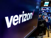 Der US-Telecomkonzern Verizon baut Tausende Stellen ab. (Bild: KEYSTONE/AP/RICHARD DREW)