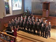 Der Männerchor Diepoldsau-Schmitter bei seinem Streifzug durch die alpenländische Advents- und Weihnachtszeit. (Bild: Ulrike Huber)