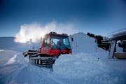Die Vorbereitungen für die neue Skisaison auf der Klewenalp laufen auf Hochtouren. (Bild: Corinne Glanzmann (12. Dezember 2018))