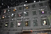In Gais wird ein Haus zum Adventskalender. (Bild: Livia Landolt)