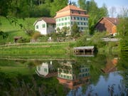 Die Sonnentage sind Geschichte, Schatten haben sich über den "Kosterhof Rössli" gelegt: Noch vor Weihnachten wird der Landgasthof geschlossen.
