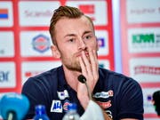 Emotionaler Abschied: Petter Northug erklärte an einer Pressekonferenz in Trondheim seinen Rücktritt vom Wettkampfsport (Bild: KEYSTONE/EPA NTB SCANPIX/OLE MARTIN WOLD)