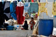 Ein syrisches Flüchtlingslager in Haouch El Nabi im Bekaa-Tal. (Bild: Wael Hamzeh/EPA (10. Dezember 2018))