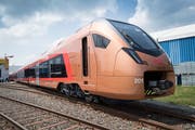 Zwölf Flirt-Züge liefert Stadler an die SOB. (Bild: Ralph Ribi)
