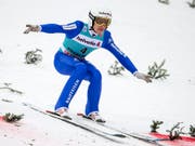 Endlich wieder einmal Weltcup-Punkte: Simon Ammann landete am Sonntag in Engelberg auf Platz 29 (Bild: KEYSTONE/ALEXANDRA WEY)