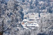 Blick auf die winterliche Lokremise: Das Foto auf dem Januar-Blatt des neusten Kalenders von Sandro Reichmuth. (Bild: PD/Sandro Reichmuth)