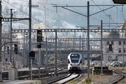 Die SOB testet ab 2019 automatisiert fahrende Züge im praktischen Alltag. (Bild: Gaëtan Bally/KEY)