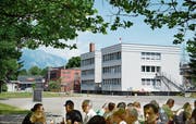 Da war die Welt noch in Ordnung: Im Juni 2017 wurde das 60-jährige Bestehen des Dow-Standortes im Buchser Ochsensand gefeiert. Ursprünglich hiess das Unternehmen Acima AG. (Bild: Hansruedi Rohrer)