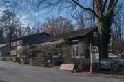 Das Eichwäldli vom Architekten Armin Meili muss dringend stabilisiert und saniert werden. (Foto: Boris Bürgisser (Luzern, 13. Dezember 2018))