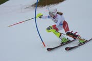 Romina Fritsche (Jahrgang 2004) vom SC Brülisau Weissbad beim Slalom. (Bilder: Claudio Weder)