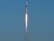 Die Falcon-9-Rakete beim Start vom US-Weltraumbahnhof Cape Canaveral in Florida. (Bild: KEYSTONE/AP Florida Today/CRAIG BAILEY)