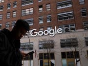 Die russische Medienaufsichtsbehörde Roskomnadsor will ein neues Verfahren gegen Google einleiten. Denn der Internetriese halte sich nicht an russische Gesetze. (Bild: KEYSTONE/AP/MARK LENNIHAN)