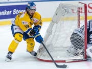 Andres Ambühl gewann am Spengler Cup mit Davos gegen die Nürnberg Ice Tigers mit 3:2 (Bild: KEYSTONE/EPA KEYSTONE/MELANIE DUCHENE)