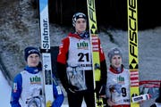 Das Podium: Anze Lanisek (SLO), Philipp Aschenwald (AUT), Markus Schniffner (AUT) (Bild: PD)