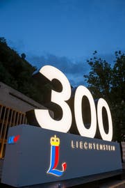 Schriftzug, 300 Jahre Fürstentum Liechtenstein. (Bild: Paul J. Trummer)