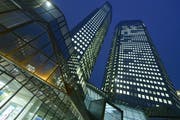 Der Sitz der Deutschen Bank in Frankfurt. (Bild: Thomas Lohnes/Getty)