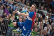 Bleibt weiter beim HCK: Adrian Blättler. (Bild: (Pius Amrein)