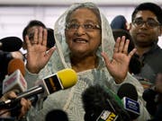 Die amtierende Regierungschefin Sheikh Hasina erklärt sich schon mal als Siegerin. (Bild: KEYSTONE/AP/ANUPAM NATH)