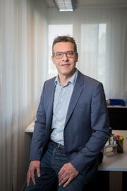 Toni Thoma (SVP) hofft, dass in Andwil das Wir-Gefühl nicht verloren geht. (Bild: Urs Bucher (07. April 2017))