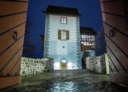 In der Burg Zug soll in uralter Zeit eine habgierige Adlige aus dem Hause Pfullendorf geherrscht haben.