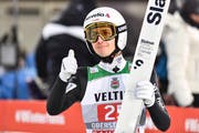 Simon Ammann während des ersten Durchgangs an der Vierschanzentournee in Oberstdorf (Bild: Keystone, 30. Dezember 2018)