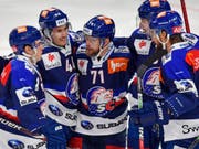 ZSC-Stürmer Fredrik Pettersson (Nummer 71) traf nach nur 15 Sekunden zur 1:0-Führung (Bild: KEYSTONE/WALTER BIERI)