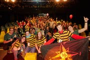 Feierliche Stimmung bei den Gewinnern. Bild: Angelika Annen/Caritas Schweiz
