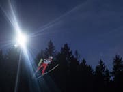 Simon Ammann hatte 2017 in Titisee-Neustadt kein Windglück und wurde 26. (Bild: KEYSTONE/EPA/DANIEL KOPATSCH)
