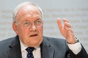 Bundesrat Johann Schneider-Ammann aeussert sich an einer Medienkonferenz zur Agrarpolitik ab 2022, Eroeffnung des Vernehmlassungsverfahren, am Mittwoch, 14. November 2018, in Bern. (KEYSTONE/Peter Schneider)