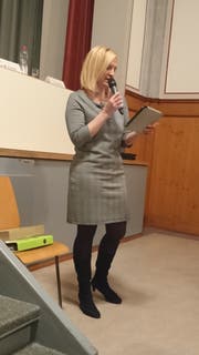 Miriam Löffel bringt ihre Argumente vor. (Bild: Nicole D'Orazio)