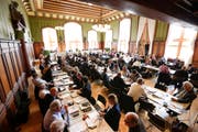 Der Thurgauer Grosse Rat im Rathaus Weinfelden. (Bild: Donato Caspari, 7. November 2018)