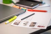 Unterrichtmaterial in einem Schulzimmer an der Pädagogischen Hochschule Thurgau. (Bild: Thi My Lien Nguyen)