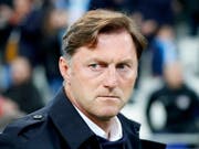 Erster österreichischer Trainer in der englischen Premier League: Ralph Hasenhüttl (Bild: KEYSTONE/EPA/GUILLAUME HORCAJUELO)