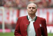 FC-Bayern-Präsident Uli Hoeness in der Münchner Allianz-Arena. (Angelika Warmuth/DPA (München, 14. Mai 2016))