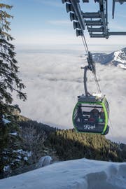 Die neue 15er Gondelbahn von Kräbel auf Rigi Scheidegg. (Bild: Urs Flüeler / Keystone (Rigi, 23. Dezember 2017)